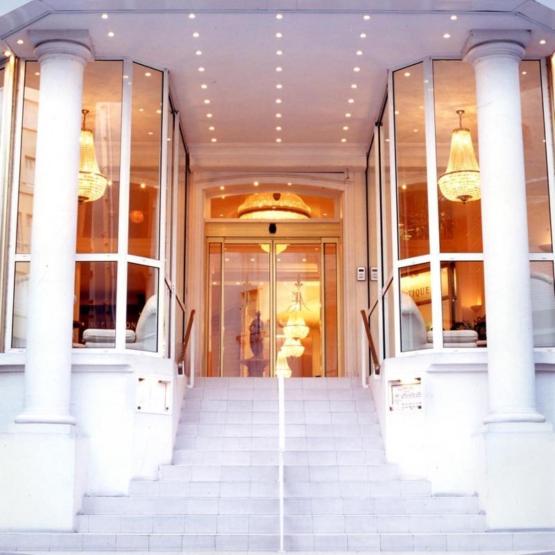 Hotel Jeanne D'Arc Lourdes Eksteriør bilde